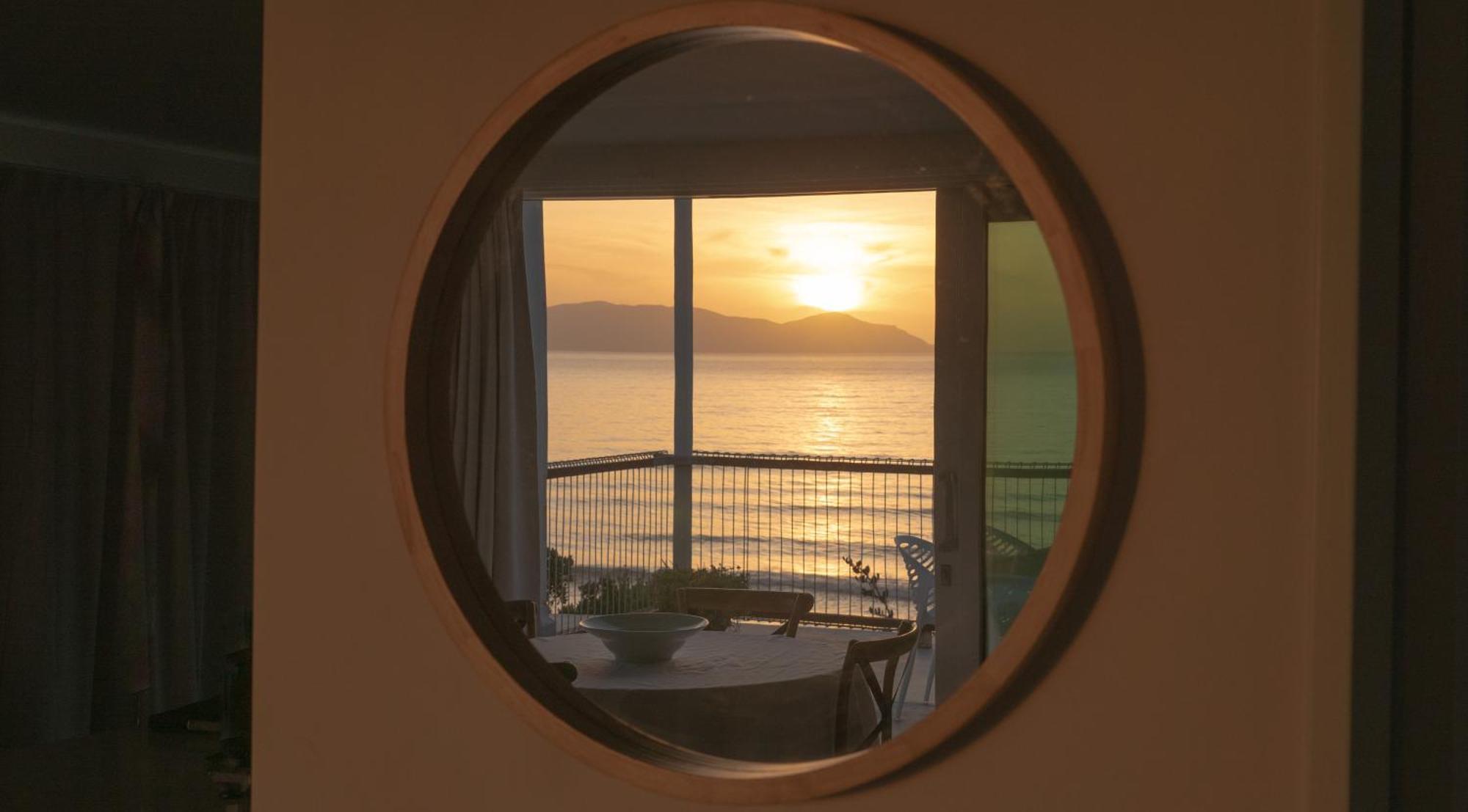 Villa Seascapes Waterfront 1 Paraparaumu Esterno foto